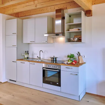 Zwischen Salzburg Und Burghausen Apartment Tittmoning